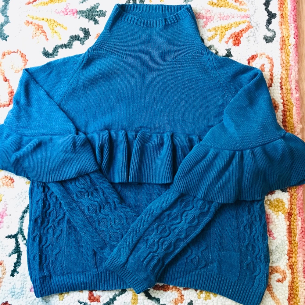 Convertible turtle neck sweater, size XS